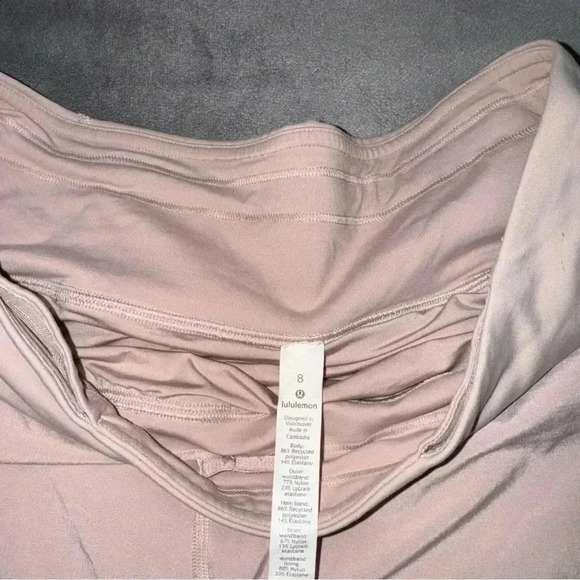 Lululemon Run The Line Shorts - Picture 7 of 7